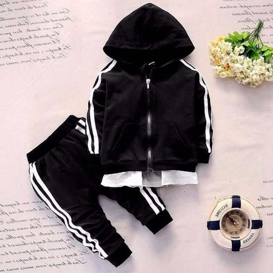 Kids sports suit