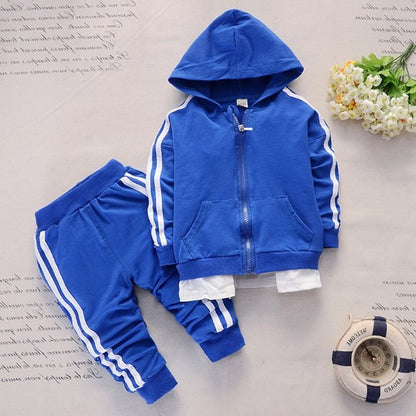 Kids sports suit